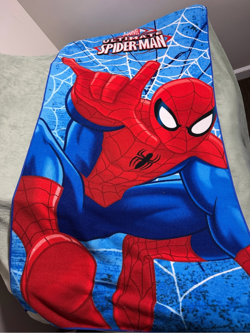 Spider-Man Kids Bath Towel - Red & Blue
